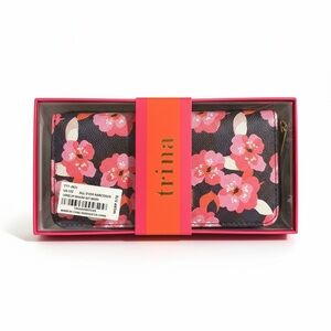 NWT Trina Turk All Around Narcissus Wallet